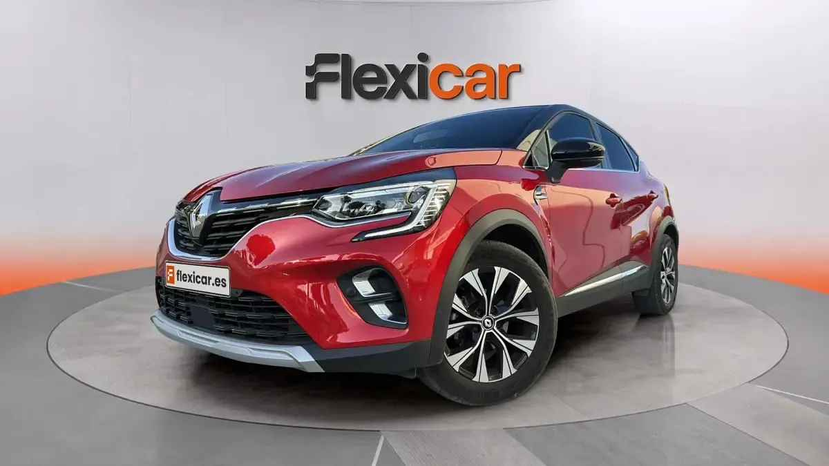 Usado Renault Captur Techno 140 CV (102 kW) 2023 Rojo SUV