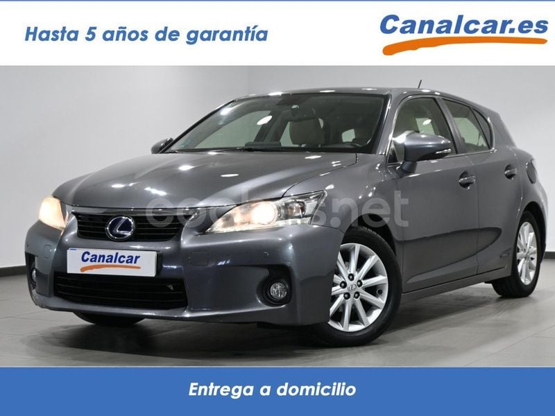 Usado Lexus CT200h 136 CV (100 kW) 2012 Gris Berlina
