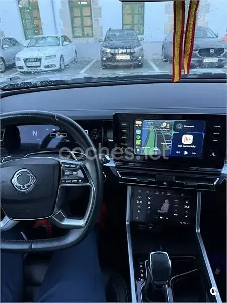 Usado KGM Torres 163 CV (119 kW) 2024 Gris / plata SUV