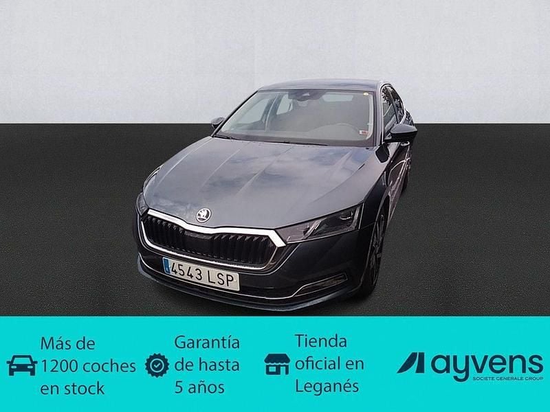 Usado Skoda Octavia Style 150 CV (110 kW) 2021 Gris Berlina