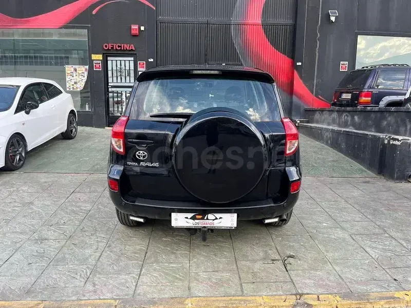 Usado Toyota RAV4 Premium 177 CV (130 kW) 2007 Negro SUV