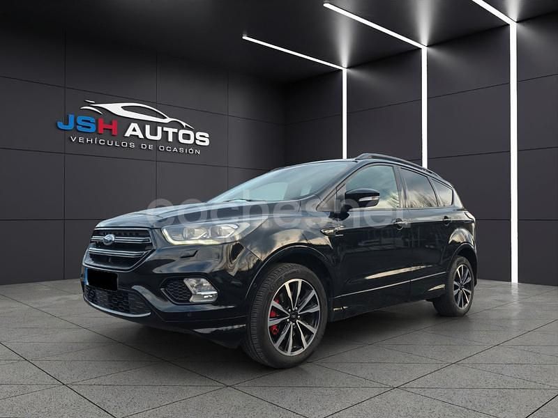 Negro Usado 2019 Ford Kuga ST-Line SUV | 15.990 € (Caro) - Imagen 1/4