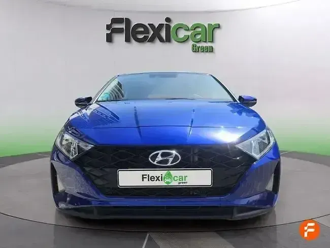 Usado Hyundai i20 100 CV (73 kW) 2022 Azul Utilitario