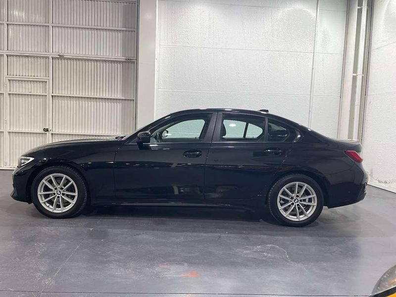 Usado BMW 318 150 CV (110 kW) 2019 Negro Berlina