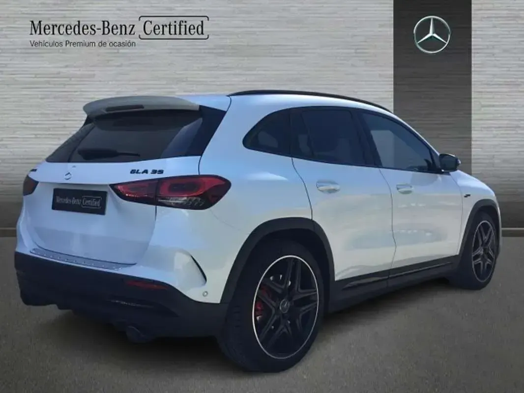 Usado Mercedes GLA35 AMG AMG 306 CV (225 kW) 2022 Blanco SUV