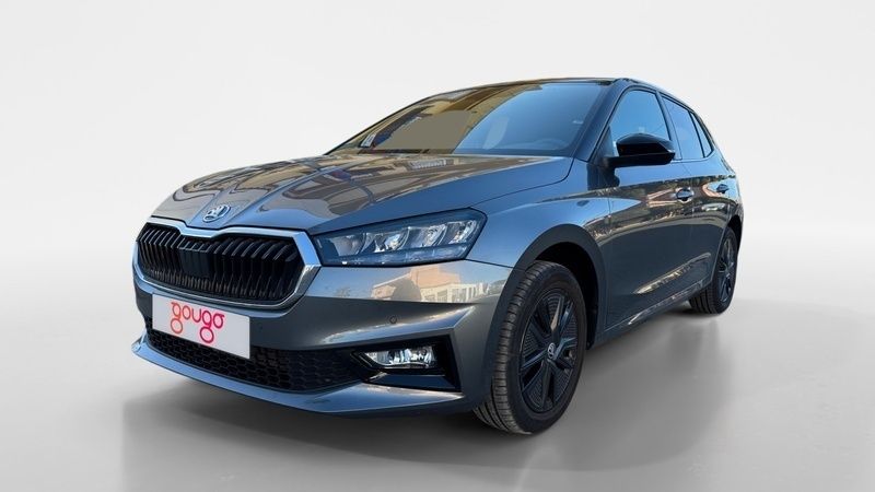 Gris / plata Usado 2024 Skoda Fabia Berlina | 19.900 € (Precio justo) - Imagen 1/4