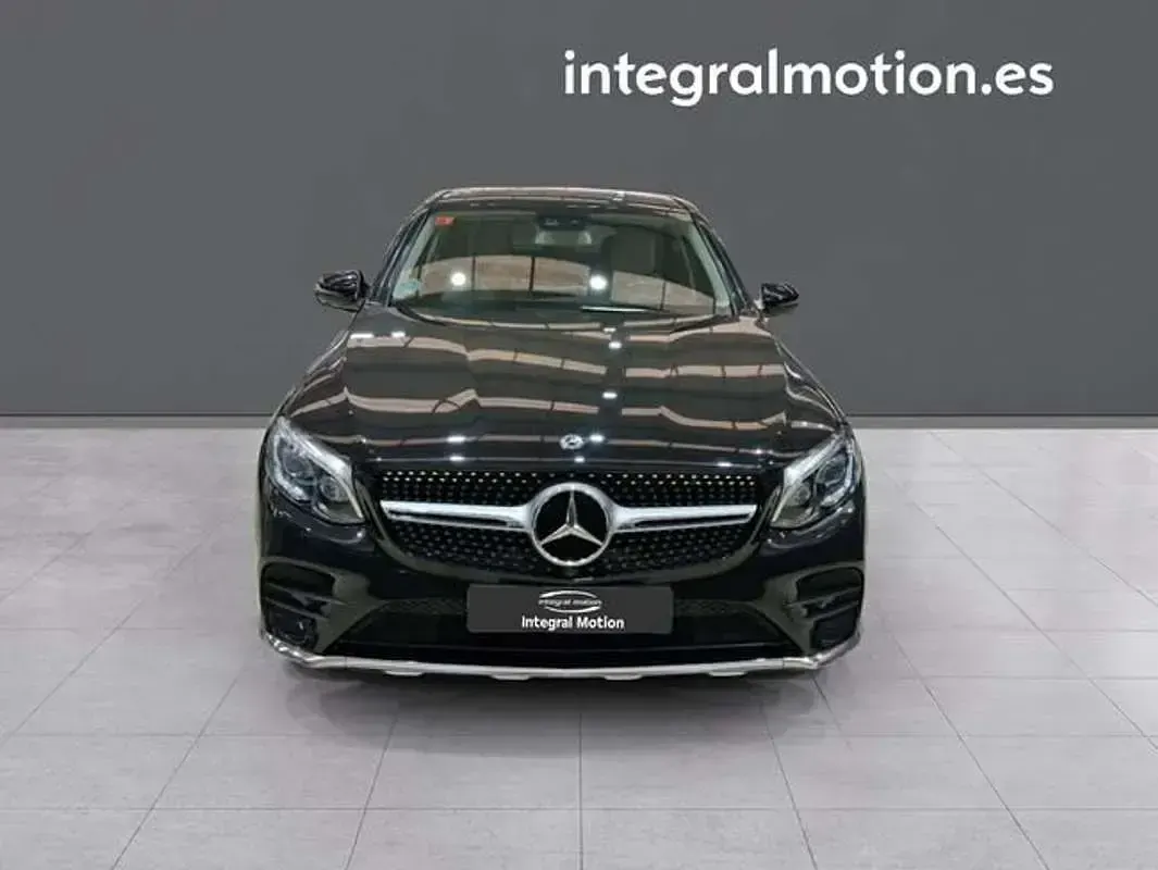 Usado Mercedes GLC220 170 CV (125 kW) 2019 Negro SUV
