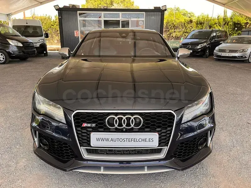 Usado Audi RS7 Sportback 560 CV (411 kW) 2014 Azul Utilitario
