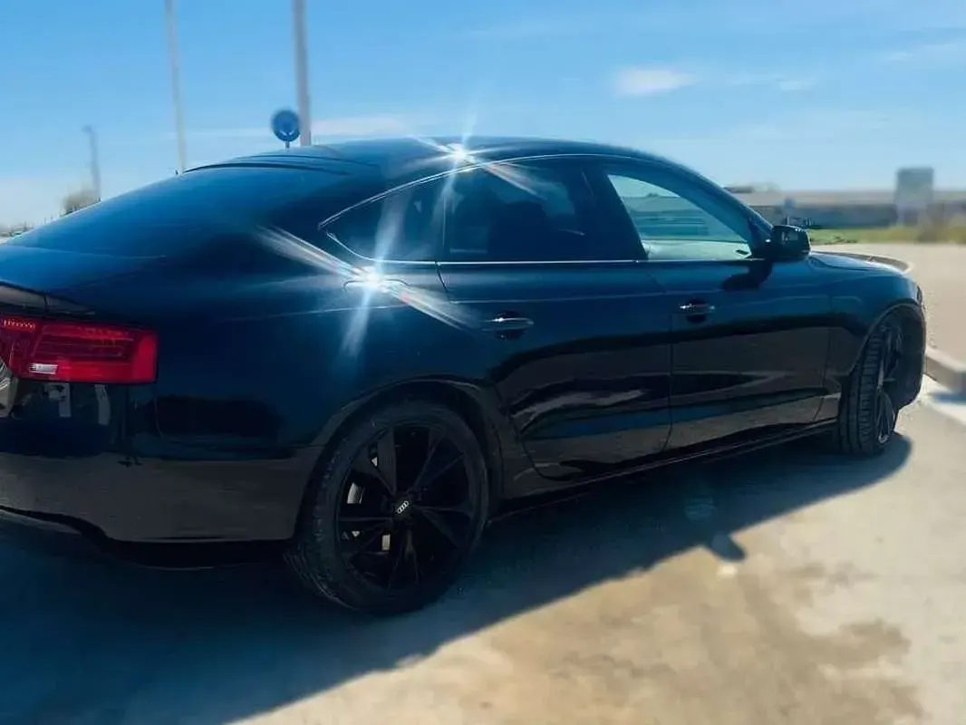 Usado Audi A5 Sportback Premium 177 CV (130 kW) 2011 Negro Utilitario