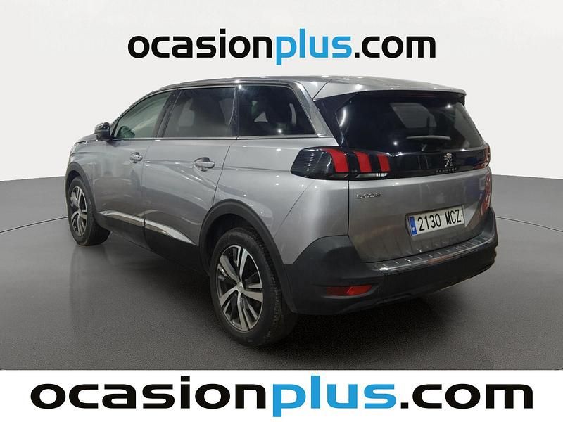 Usado Peugeot 5008 Allure 130 CV (95 kW) 2022 Gris SUV