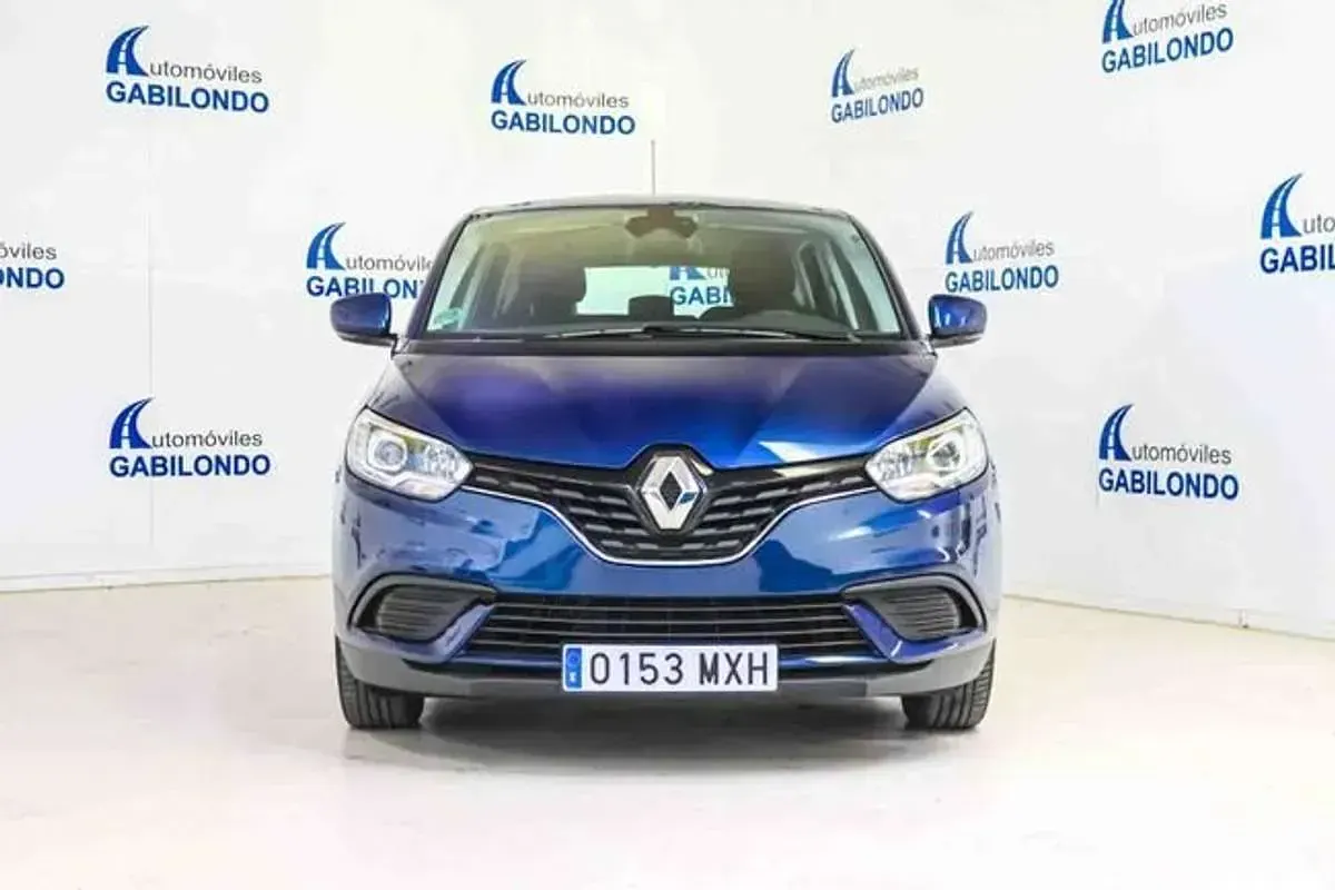 Usado Renault Scenic E-Tech Life 116 CV (85 kW) 2020 Azul Monovolumen