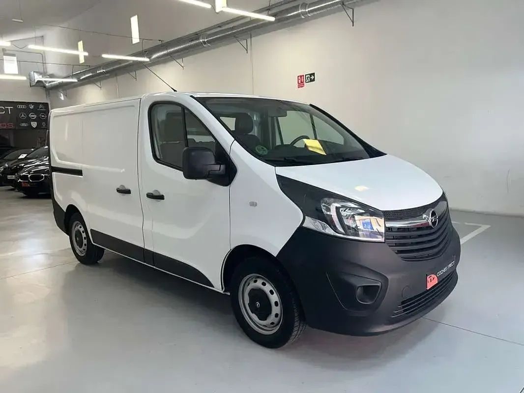 Usado Opel Vivaro Selective 125 CV (91 kW) 2019 Blanco Monovolumen
