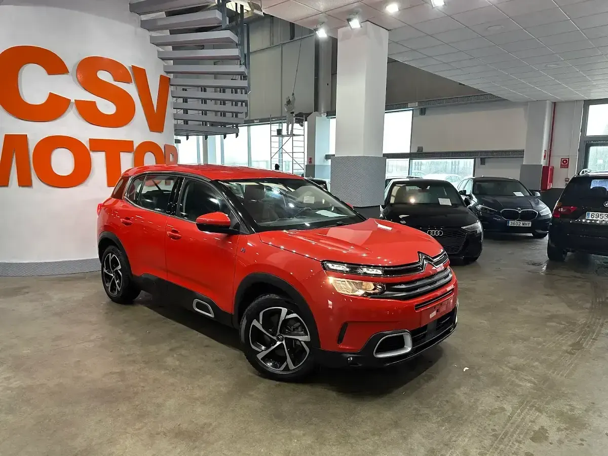 Usado Citroën C5 Aircross Feel 226 CV (166 kW) 2020 Rojo SUV