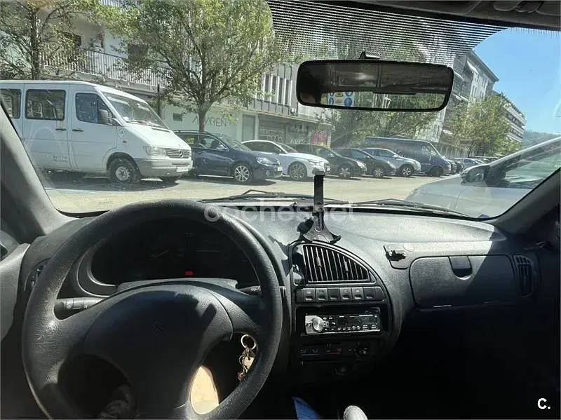 Käytetty Citroën Saxo 58 HP (42 kW) 1998 Harmaa Viistoperä
