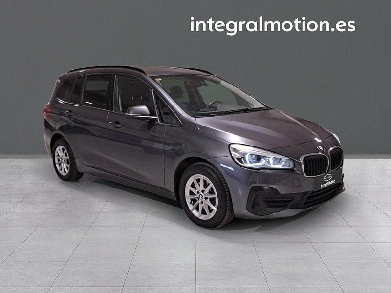 Usado BMW 216 115 CV (84 kW) 2021 Gris Familiar
