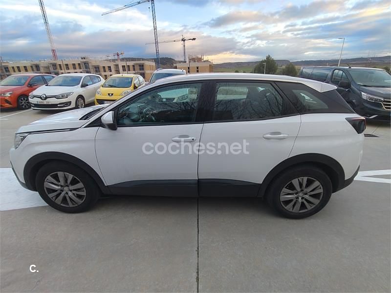 Blanco Usado 2018 Peugeot 3008 Active SUV | 9000 € (Buen precio) - Imagen 1/4