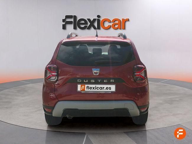 Usado Dacia Duster Comfort 100 CV (73 kW) 2022 Rojo SUV