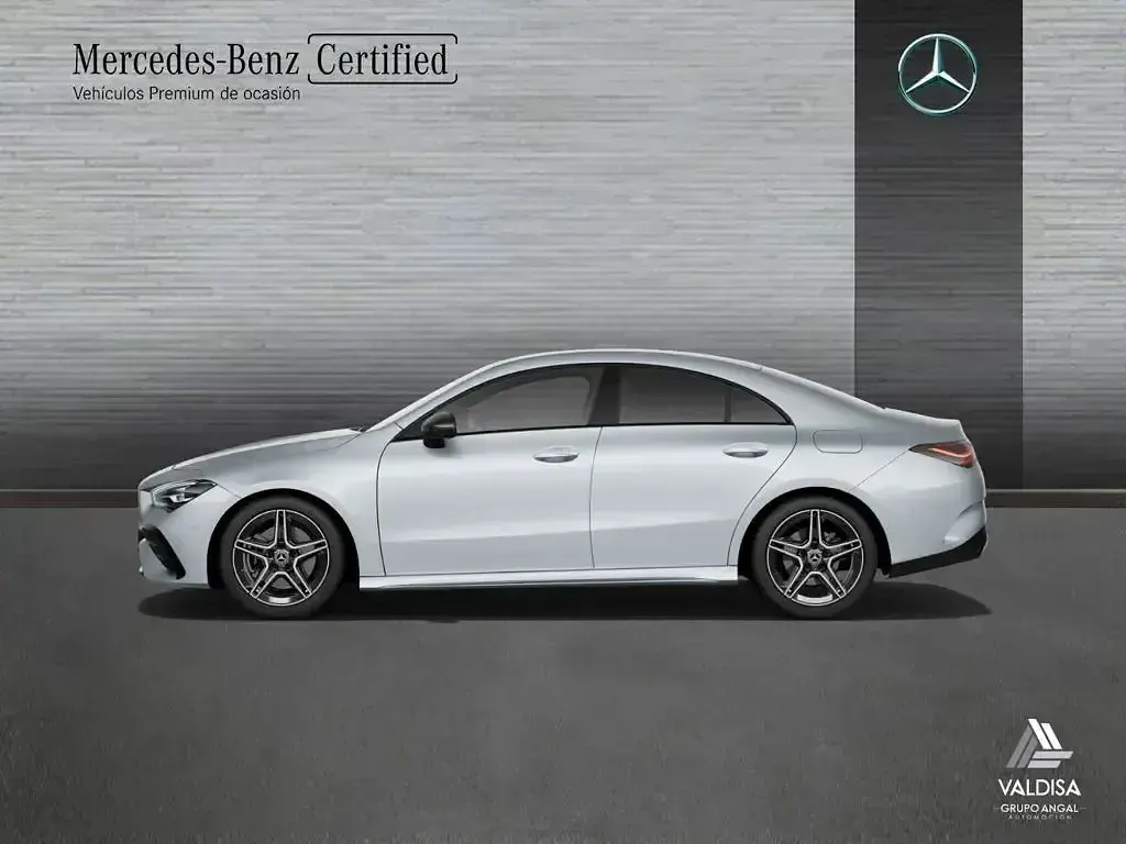 Occasion Mercedes CLA220 AMG line 190 PK (139 kW) 2025 Zilver Sedan