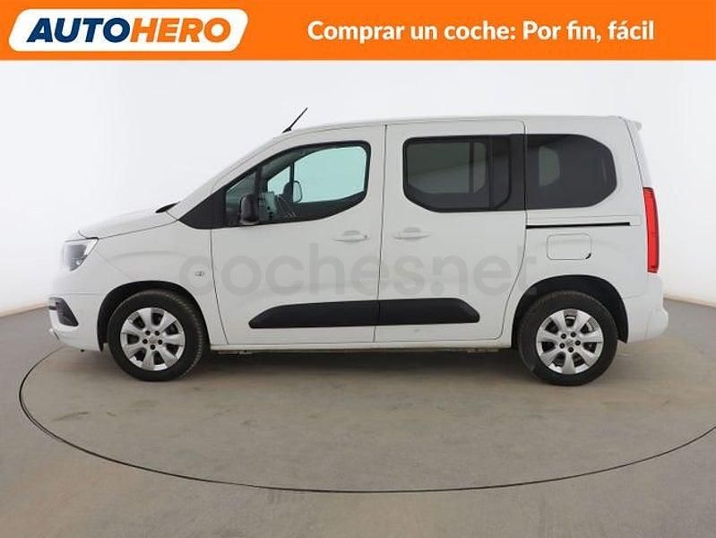Usado Opel Combo Life Elegance 102 CV (75 kW) 2021 Blanco Monovolumen