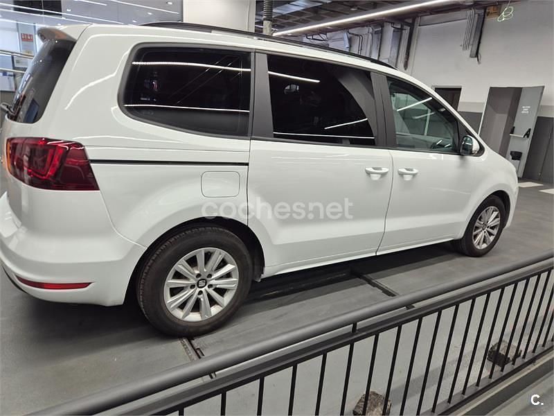 Usado Seat Alhambra Ecomotive 150 CV (110 kW) 2016 Blanco Monovolumen