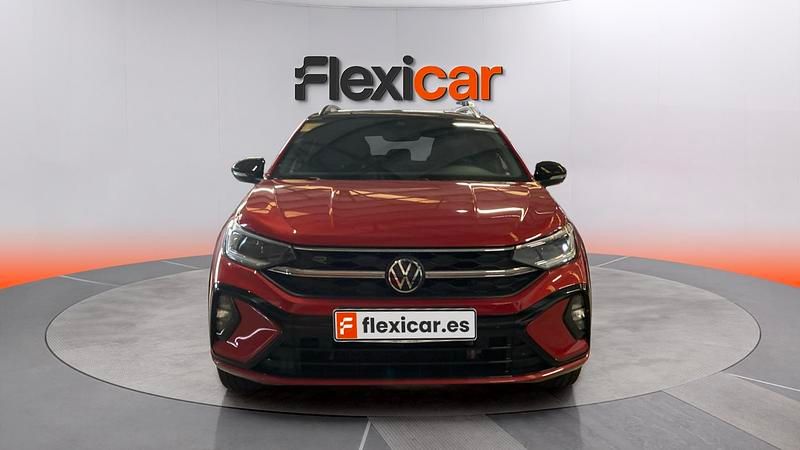 Usado VW Taigo R-line 150 CV (110 kW) 2024 Burdeos SUV