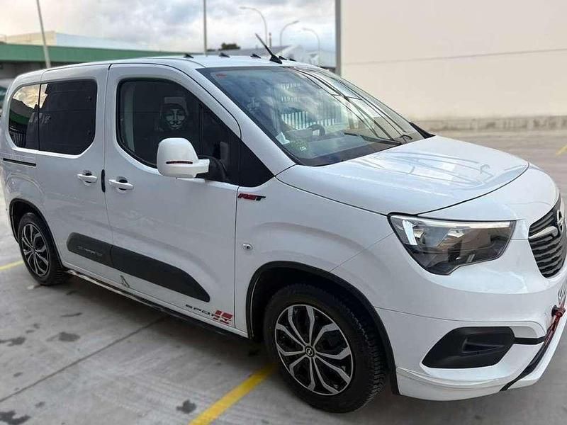 Usado Opel Combo Life Edition 102 CV (75 kW) 2021 Blanco Monovolumen