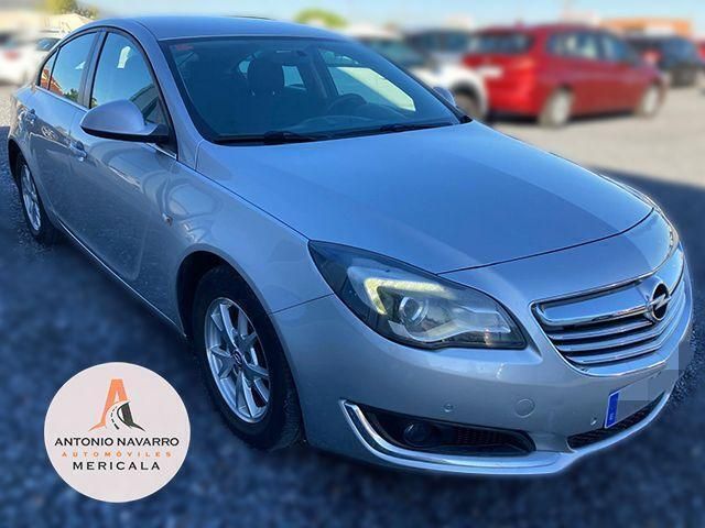 Usado Opel Insignia Selective 140 CV (102 kW) 2012 Otro Familiar