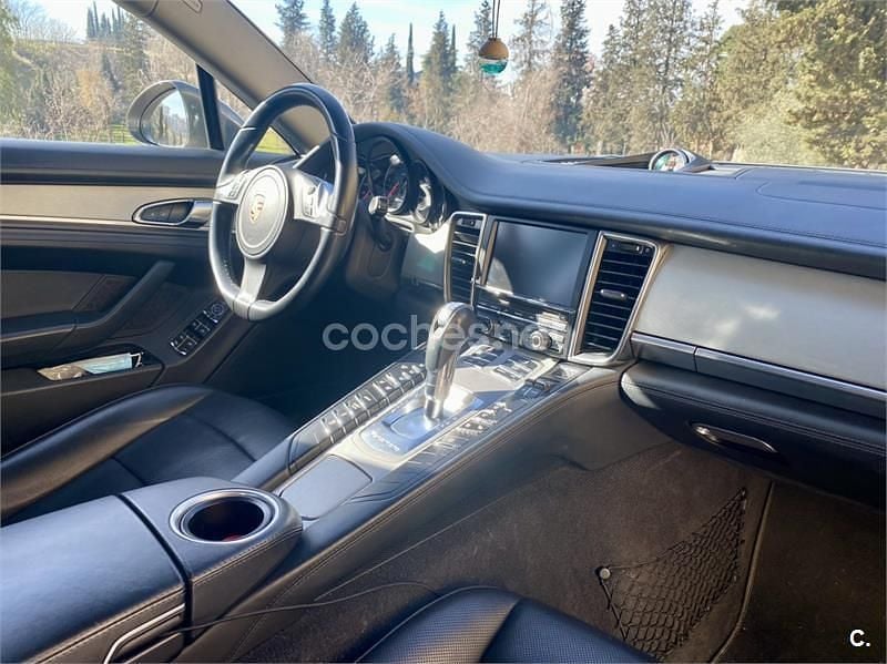 Käytetty Porsche Panamera 300 HP (220 kW) 2015 Harmaa Viistoperä