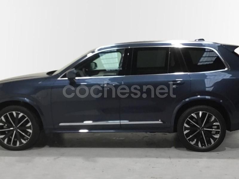Usado Volvo XC90 Plus 455 CV (334 kW) 2025 Azul SUV