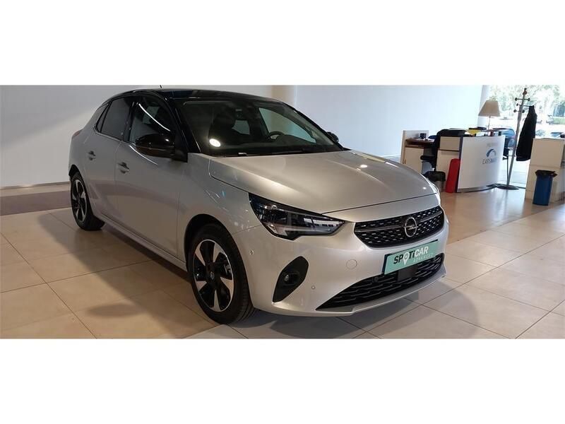 Usado Opel Corsa-e Elegance 100 kW (136 CV) 2023 Kristall silver Utilitario