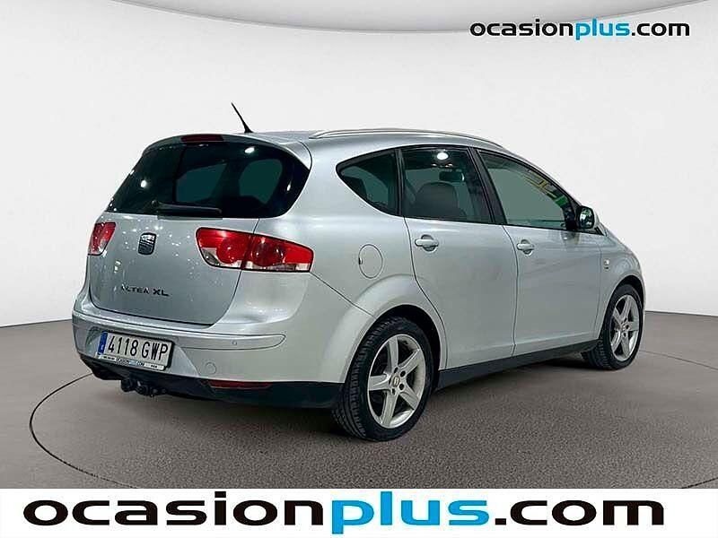 Usado Seat Altea Sport 160 CV (117 kW) 2010 Gris Monovolumen