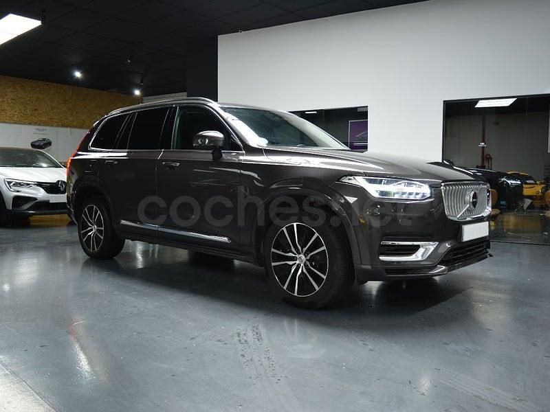 Usado Volvo XC90 Core 455 CV (334 kW) 2024 Gris / plata SUV