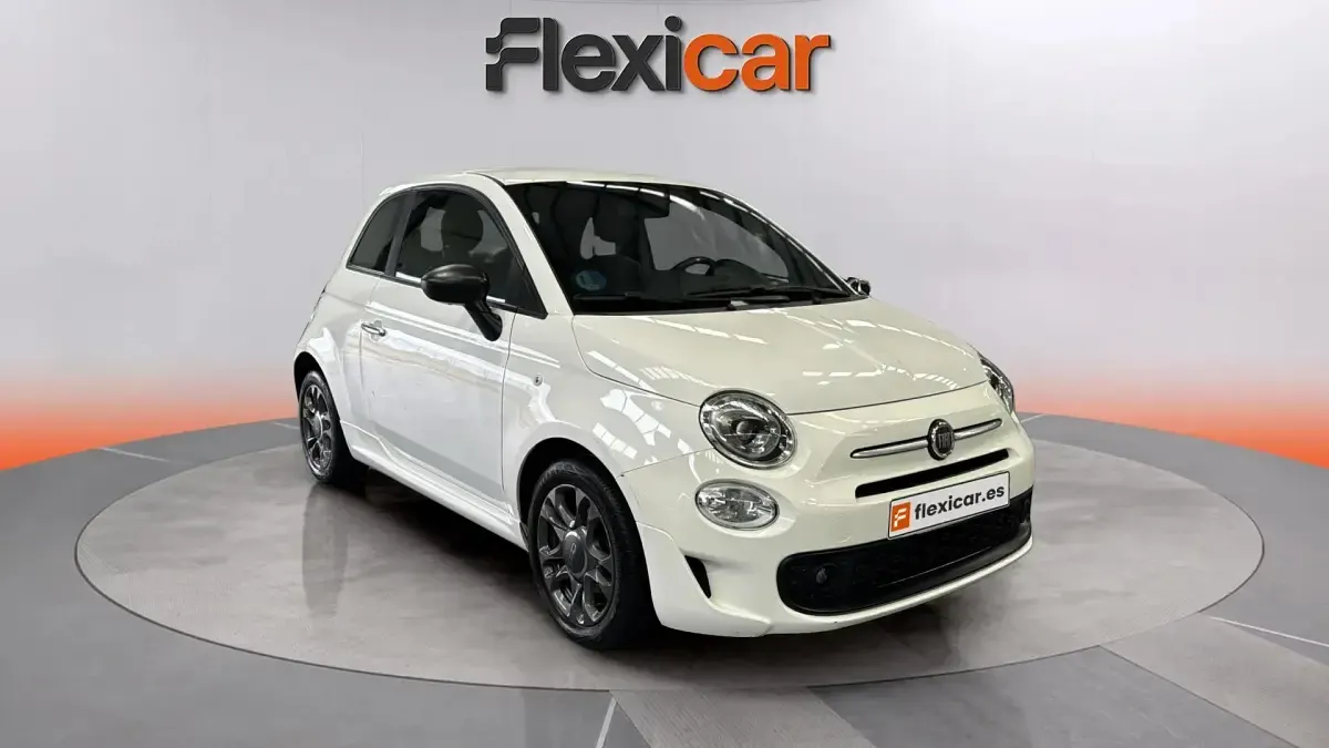 Usado Fiat 500 Club 71 HP (52 kW) 2022 Sedan