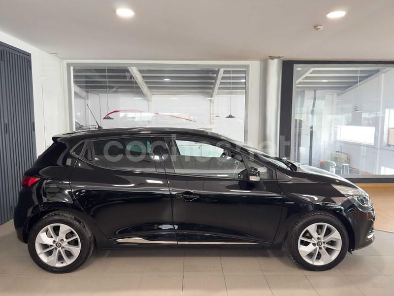 Usado Renault Clio IV LIMITED 90 CV (66 kW) 2017 Negro Utilitario