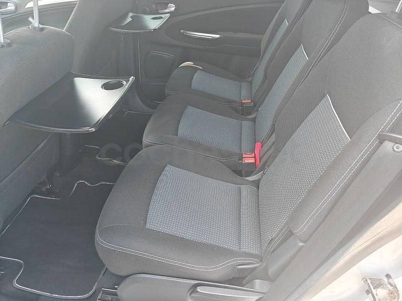 Usado Ford S-MAX Limited 140 CV (102 kW) 2015 Blanco Monovolumen