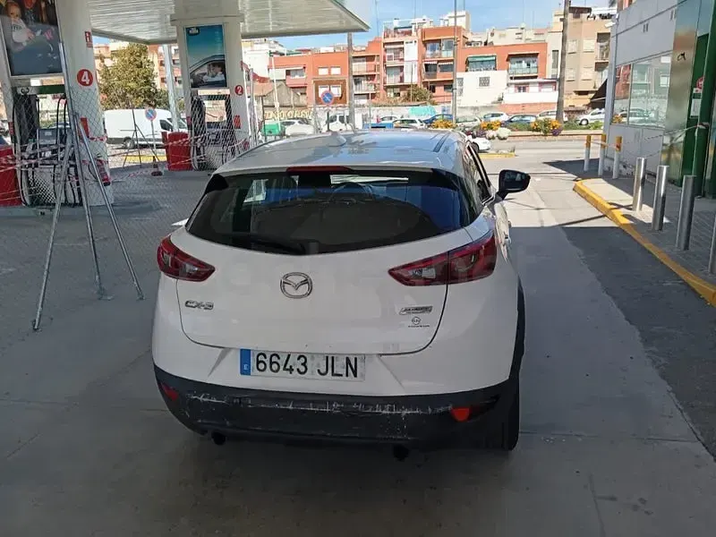 Usado Mazda CX-3 Luxury 105 CV (77 kW) 2016 Blanco SUV