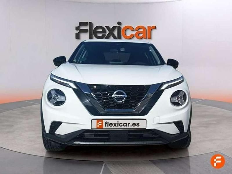 Używany Nissan Juke Acenta 114 KM (83 kW) 2022 Biały SUV
