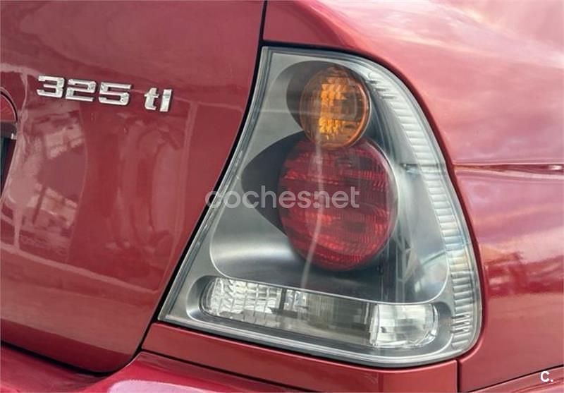Granate Usado 2002 BMW 325 Sport Line Berlina | 7500 € (Un poco caro) - Imagen 1/3