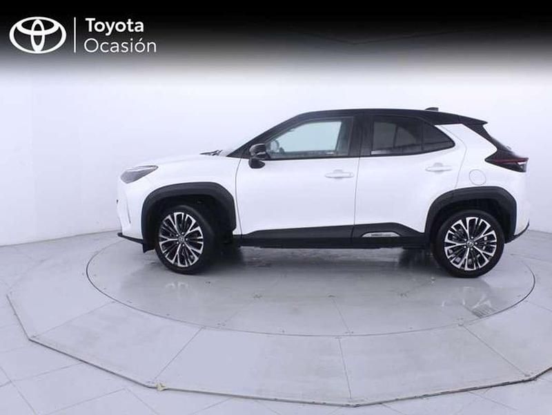 Usado Toyota Yaris Cross Style 116 CV (85 kW) 2022 Blanco SUV