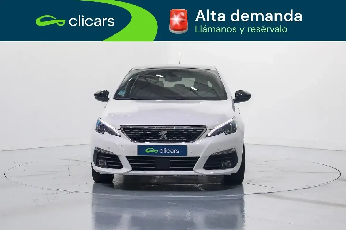 Usado Peugeot 308 GT 130 CV (95 kW) 2021 Blanco Berlina