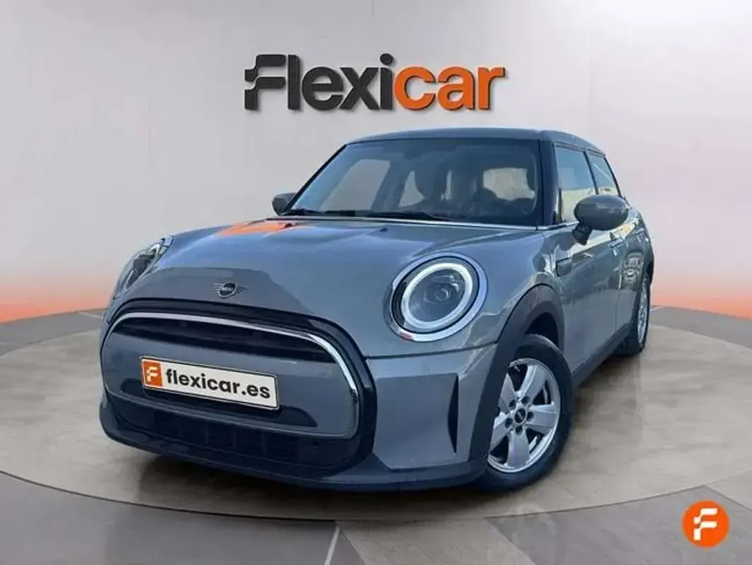 Usado Mini Cooper 136 CV (100 kW) 2022 Gris Utilitario