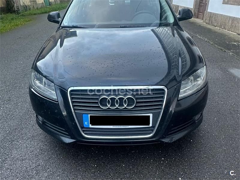 Usado Audi A3 Ambiente 105 CV (77 kW) 2009 Negro Berlina