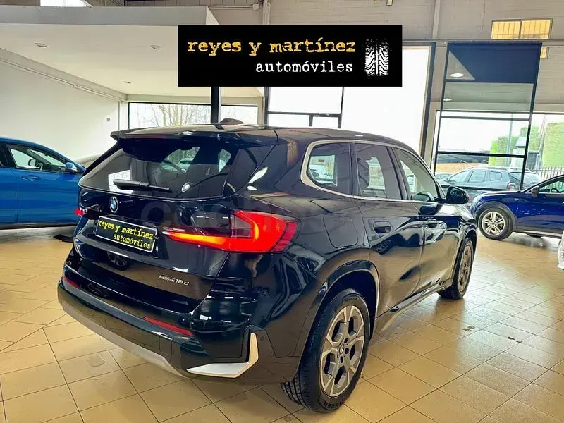 Usado BMW X1 Comfort Edition 150 CV (110 kW) 2023 Negro SUV
