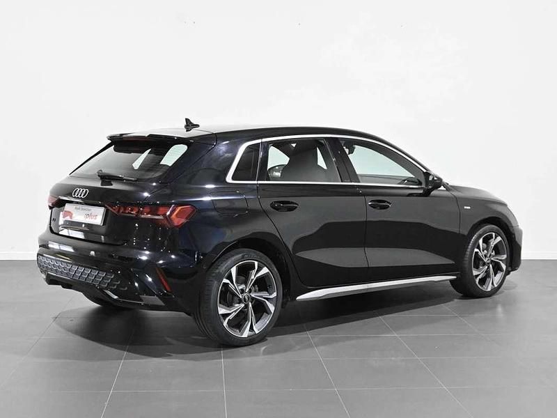 Usado Audi A3 Sportback e-tron S-Line 204 CV (150 kW) 2025 Negro Utilitario