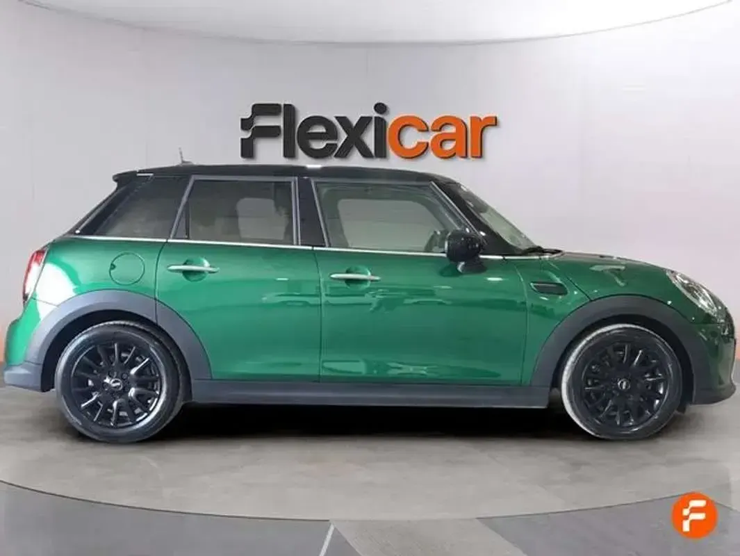 Usado Mini Cooper 136 CV (100 kW) 2022 Verde Utilitario