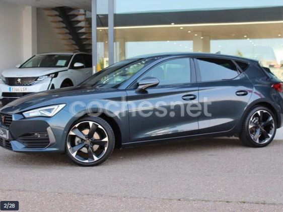 Gris / plata Usado 2024 Cupra Leon Berlina | 26.900 € (Buen precio) - Imagen 1/4