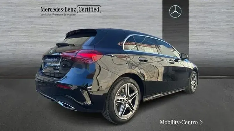 Usado Mercedes A250 218 CV (160 kW) 2025 Negro Berlina