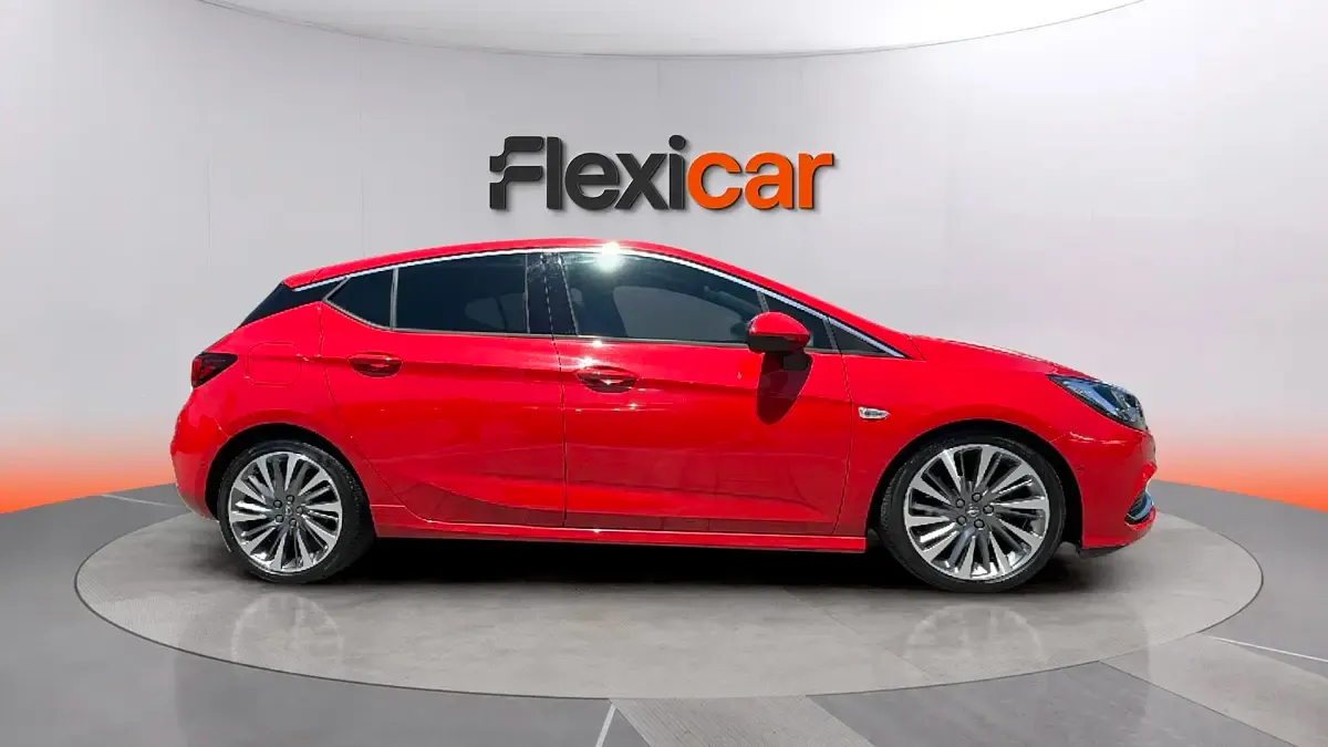 Usado Opel Astra S 200 CV (147 kW) 2018 Rojo Berlina