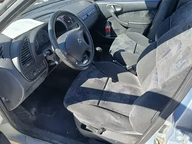 Usado Citroën Xsara Exclusive 110 CV (80 kW) 2003 Gris Utilitario