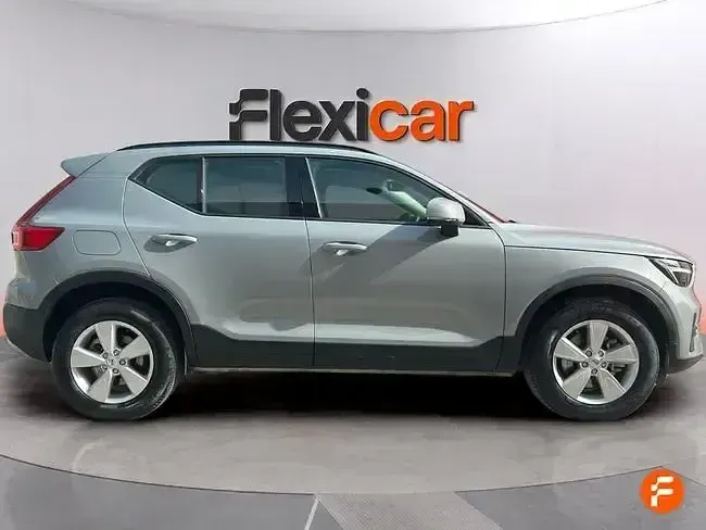 Usado Volvo XC40 Core 163 CV (119 kW) 2024 Gris SUV